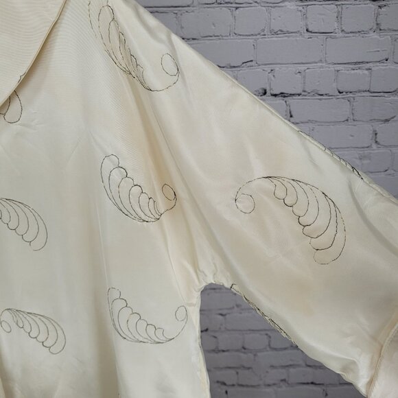 VTG Paulette Ivory Satin 1940 Parisan Gold Button Embroidered House Coat Size 14 - Picture 7 of 16